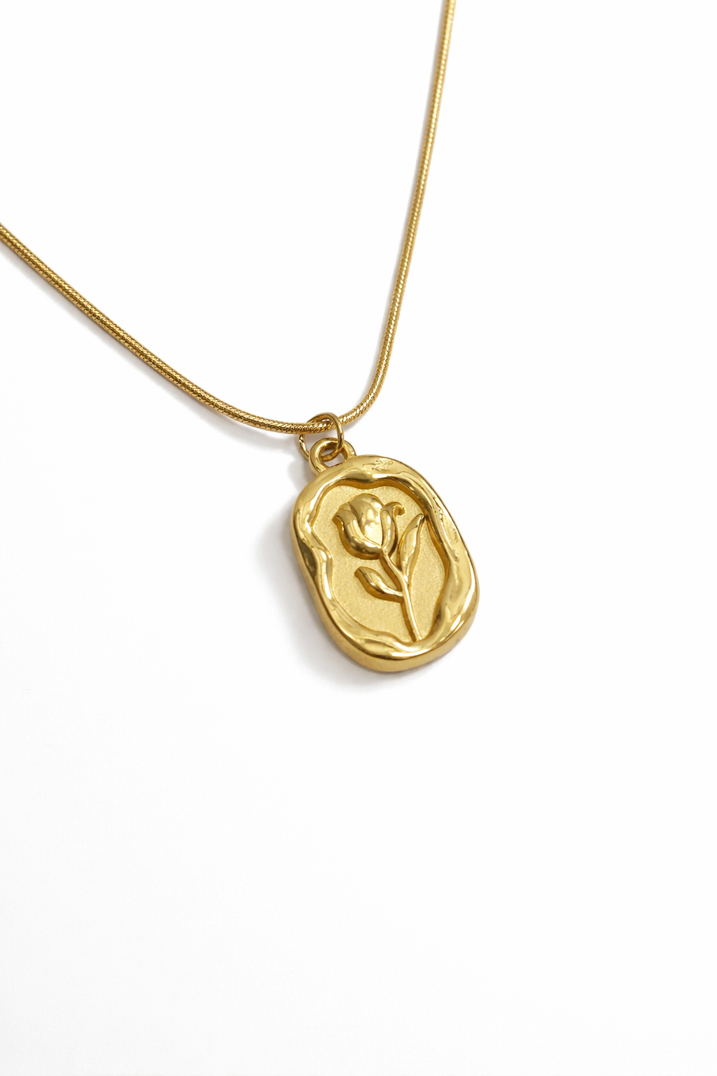 Rose Pendant Necklace for Women MYMNL0008