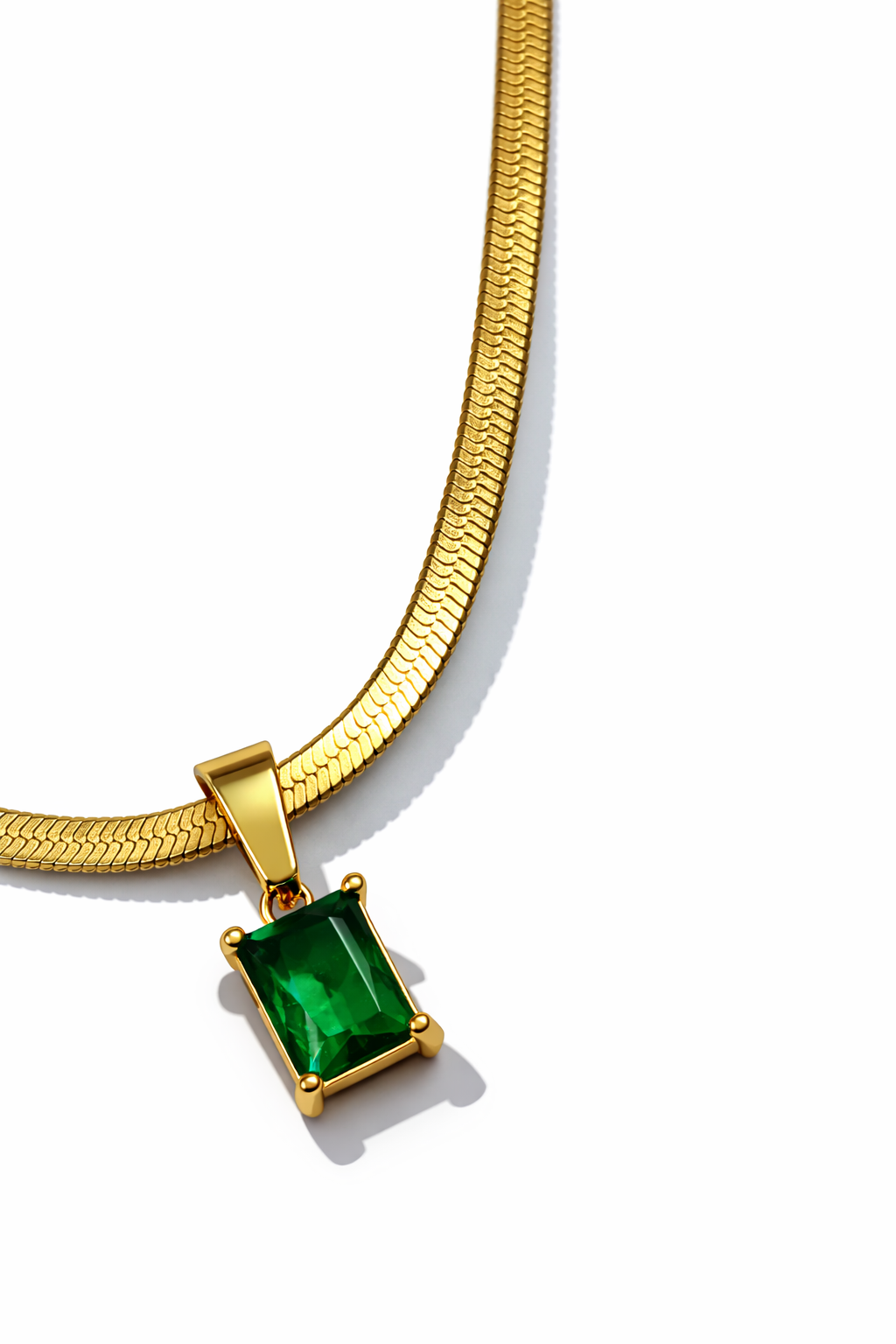 Emerald Glow Pendant Necklace MYMNL0004